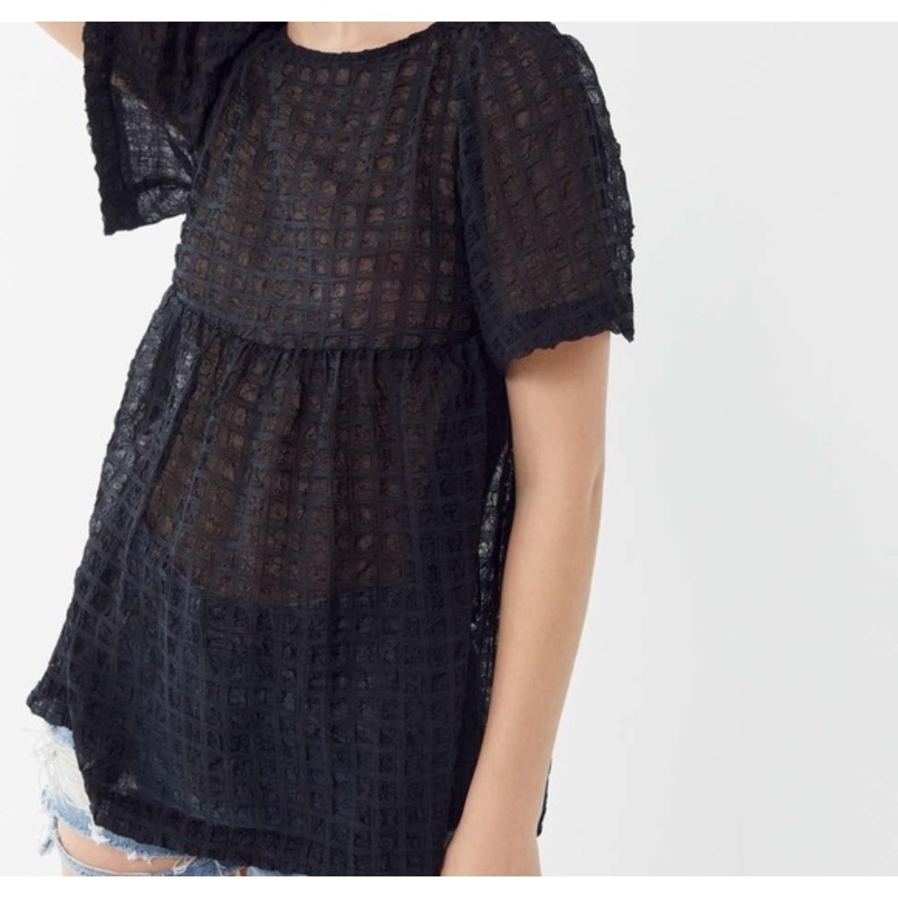 Urban Outfitters Helena Babydoll Top Size‎ Large